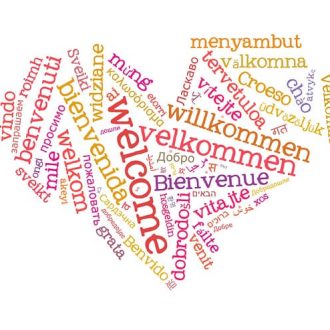 Słowo "witaj" w językach obcych w kształcie serca